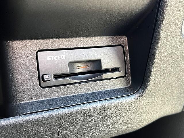Mitsubishi Delica Mini 10