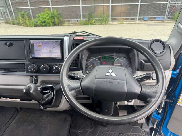 Mitsubishi Fuso Canter 11