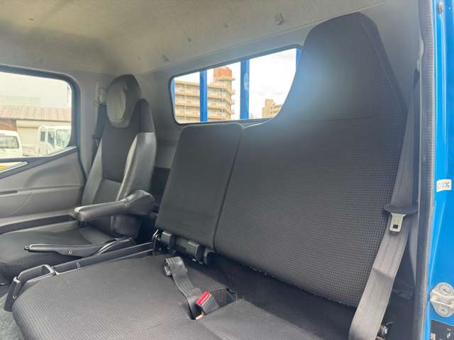 Mitsubishi Fuso Canter 10