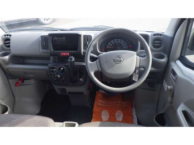 Nissan NV100 Clipper 11