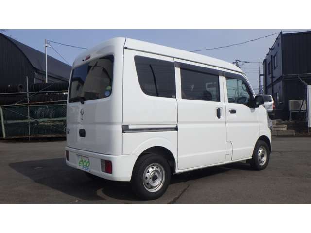 Nissan NV100 Clipper 3