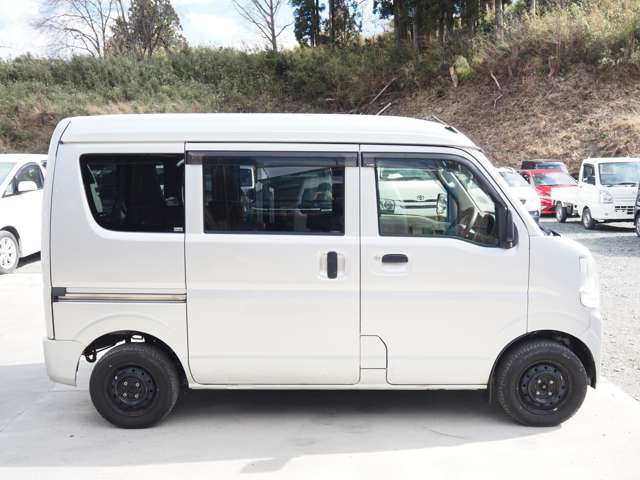 Suzuki Every 8