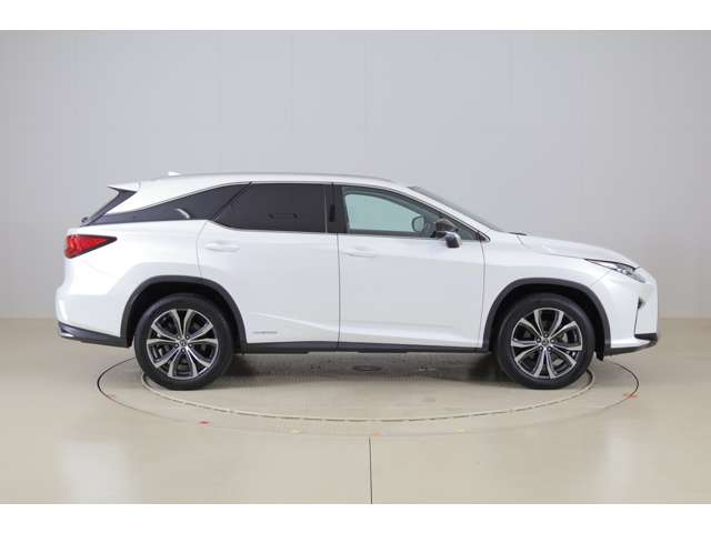 Lexus RX 4