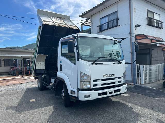 Isuzu Forward 3