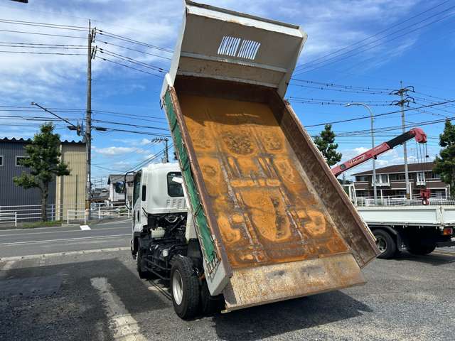 Isuzu Forward 7