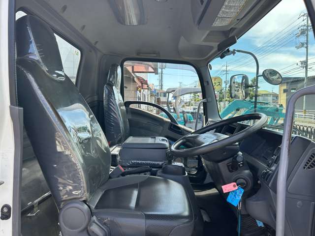 Isuzu Forward 9