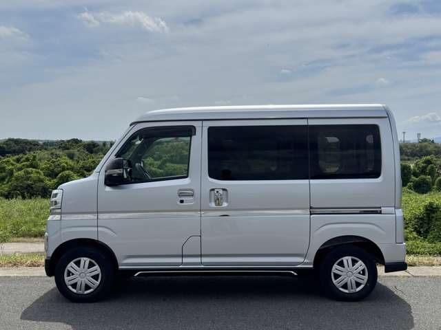 Daihatsu Atrai 7