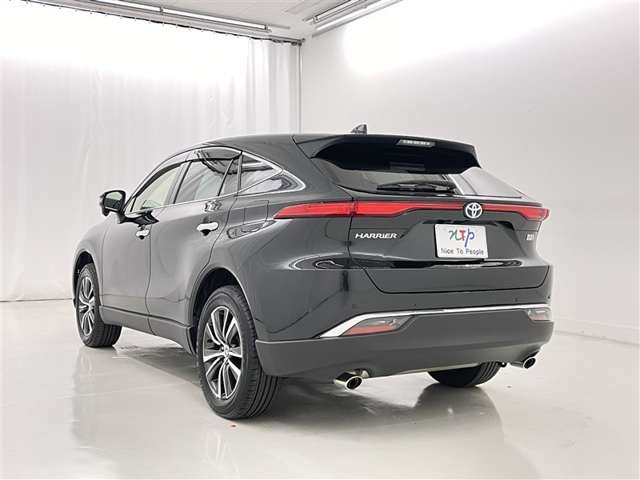 Toyota Harrier 6