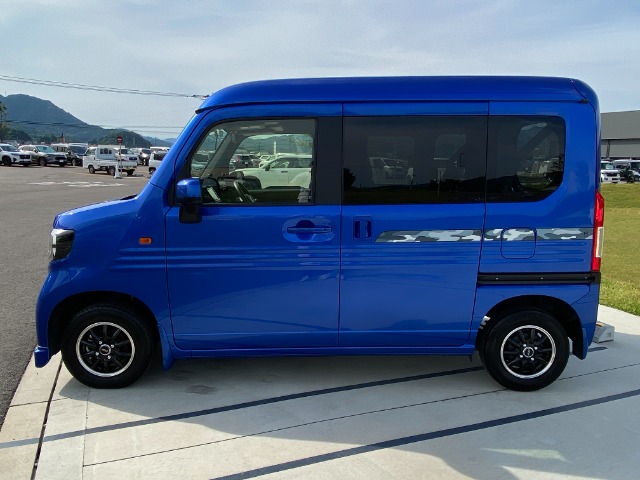 Honda N-VAN 12