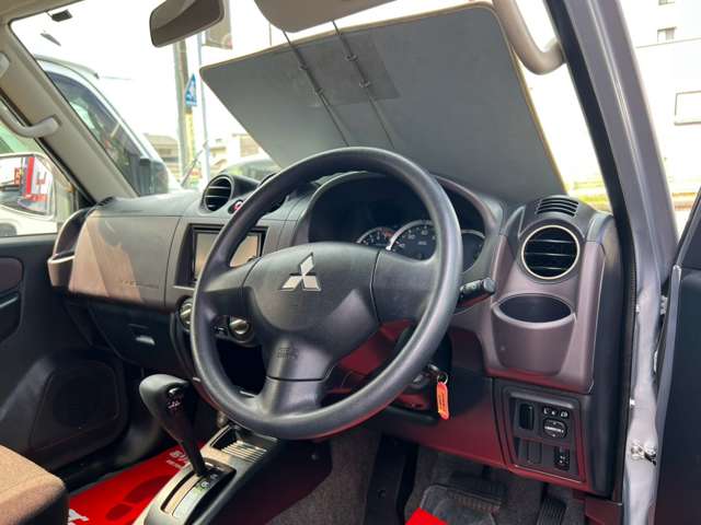 Mitsubishi Pajero Mini 8