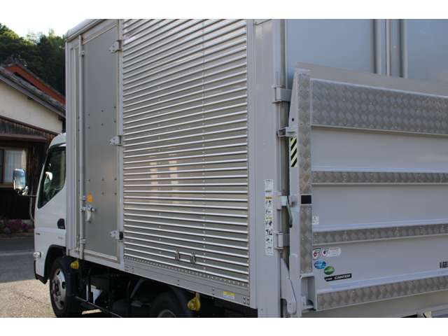 Mitsubishi Fuso Canter 11