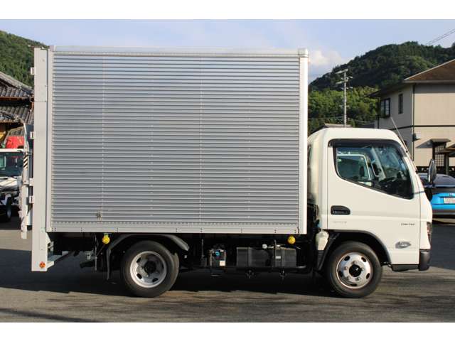 Mitsubishi Fuso Canter 5