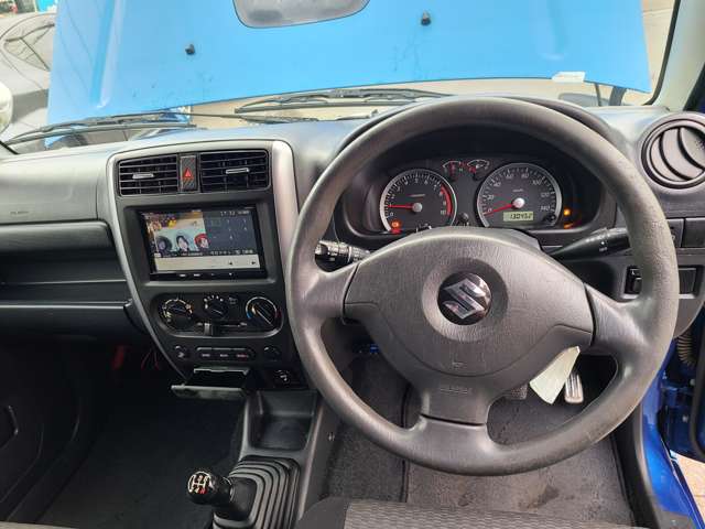 Suzuki Jimny 11