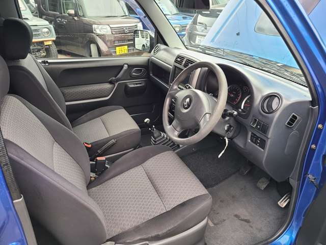 Suzuki Jimny 10