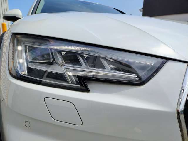Audi A4 Allroad Quattro 8