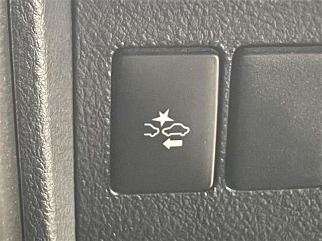 Toyota Alphard 8