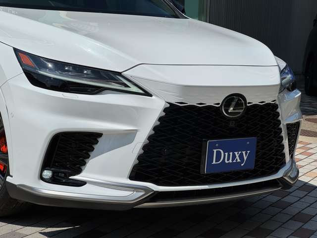 Lexus RX 9
