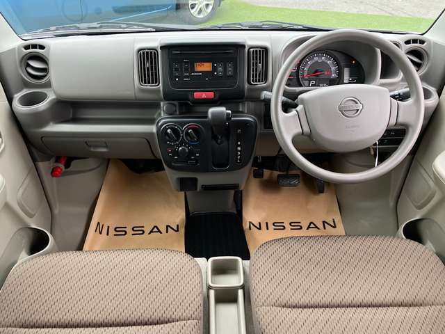 Nissan NV100 Clipper 5