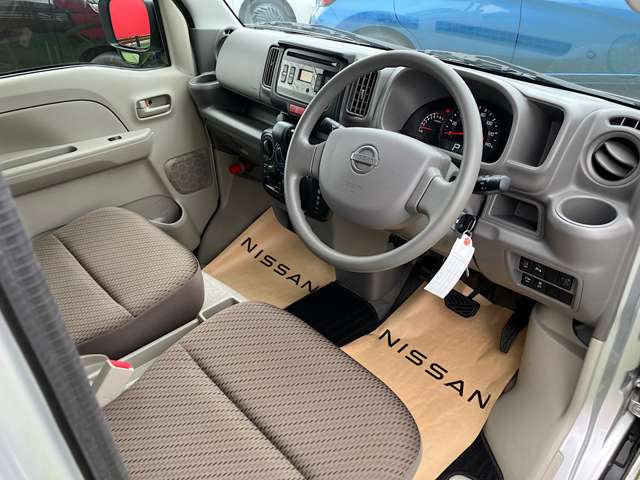 Nissan NV100 Clipper 8