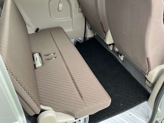 Nissan NV100 Clipper 10