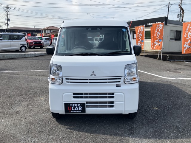 Mitsubishi Minicab Van 5
