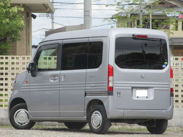 Honda N-VAN 12