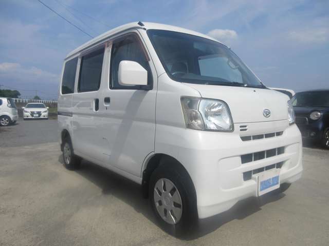 Daihatsu Hijet Cargo 3