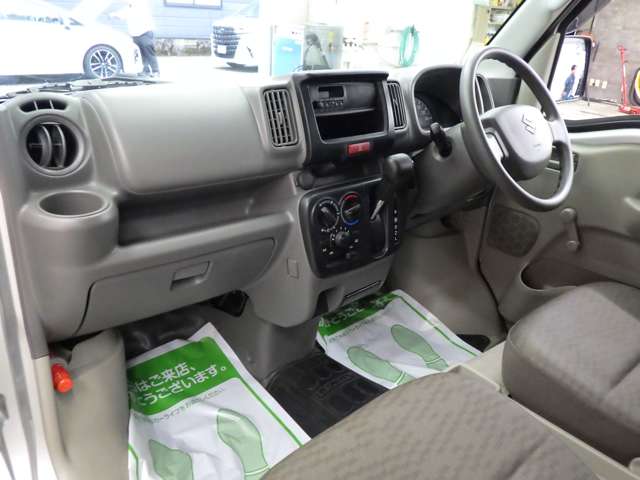 Suzuki Every 12