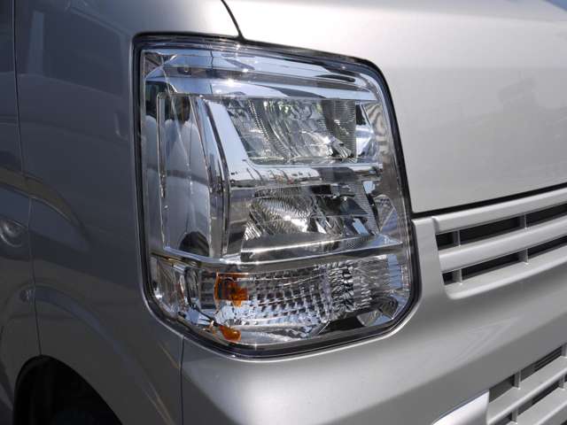 Nissan NV100 Clipper 11