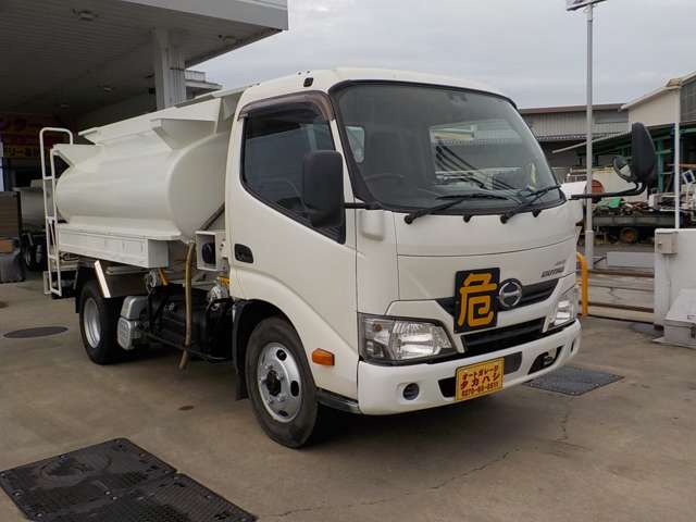 Hino Dutro 7