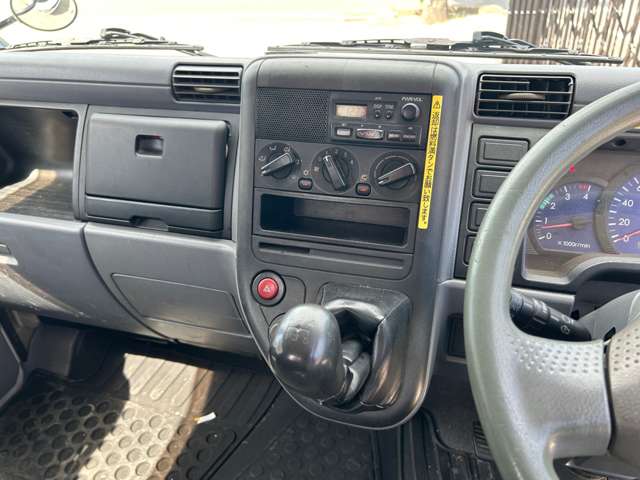 Mitsubishi Fuso Canter 11