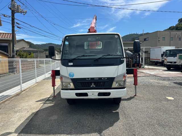 Mitsubishi Fuso Canter 2