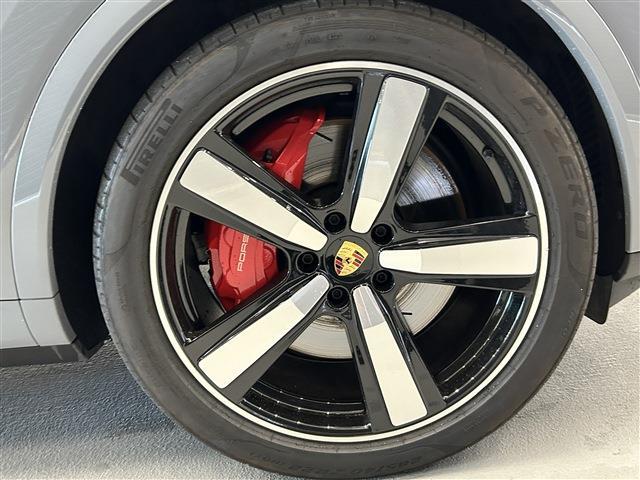 Porsche Cayenne 11