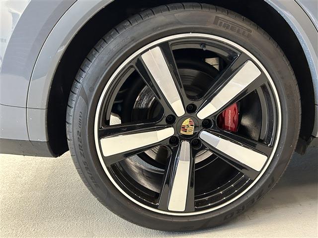 Porsche Cayenne 12