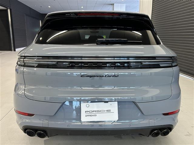 Porsche Cayenne 5