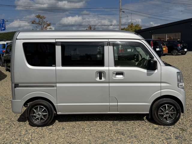 Nissan NV100 Clipper 8