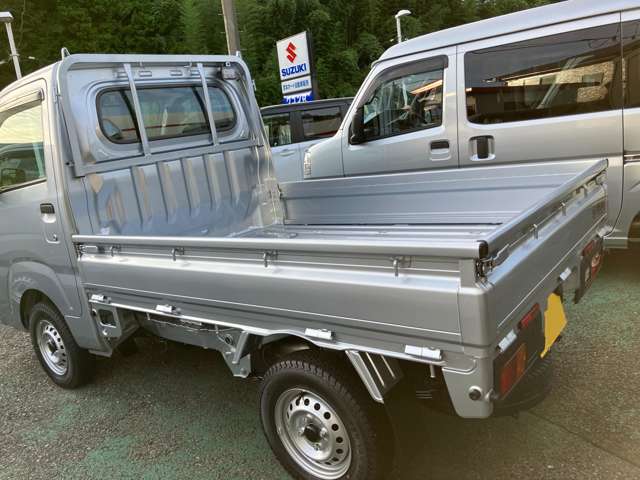 Daihatsu Hijet Truck 9