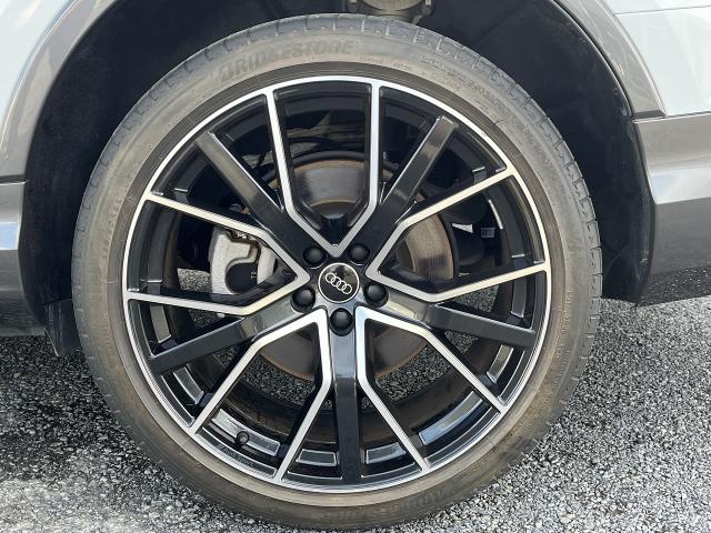 Audi Q7 12