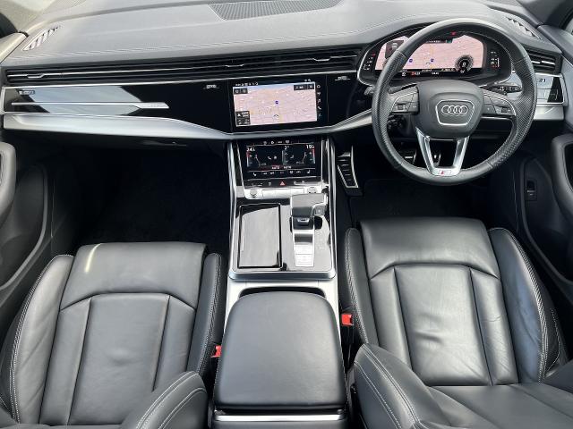 Audi Q7 2