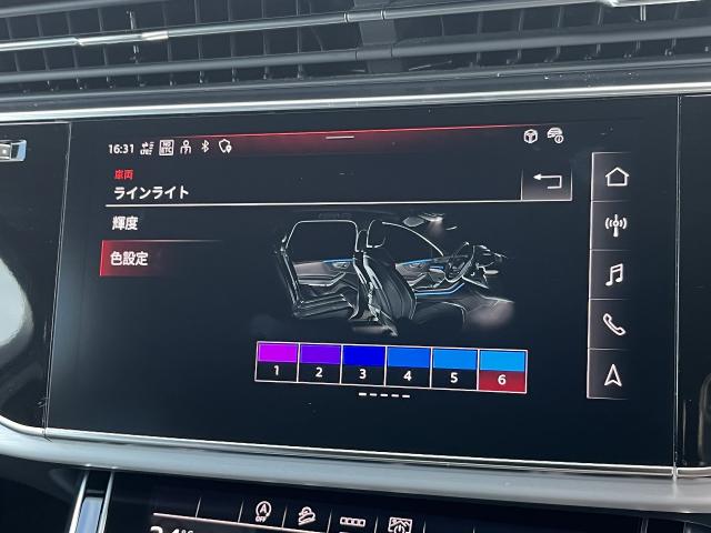 Audi Q7 7