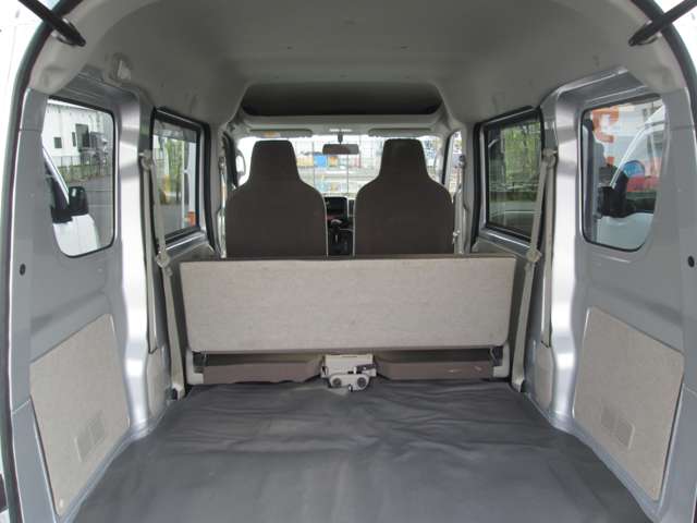 Nissan NV100 Clipper 7