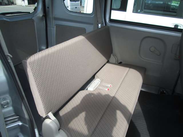 Nissan NV100 Clipper 9