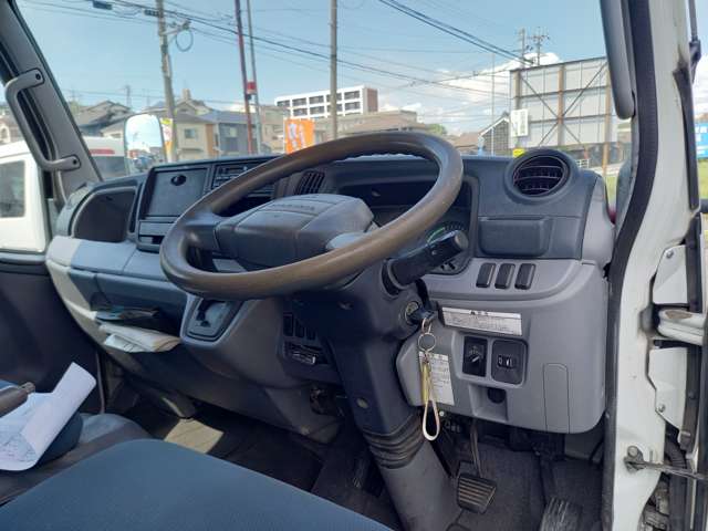 Mitsubishi Fuso Canter 7