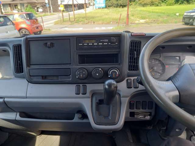 Mitsubishi Fuso Canter 8