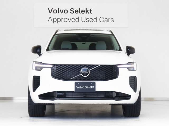 Volvo XC90 10