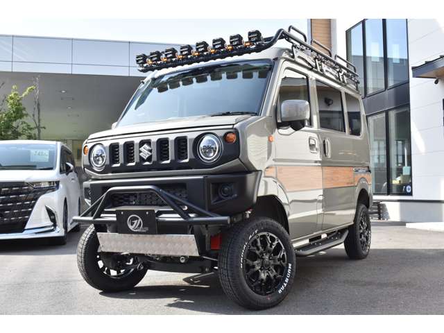 Suzuki Every 8