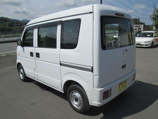 Suzuki Every 5