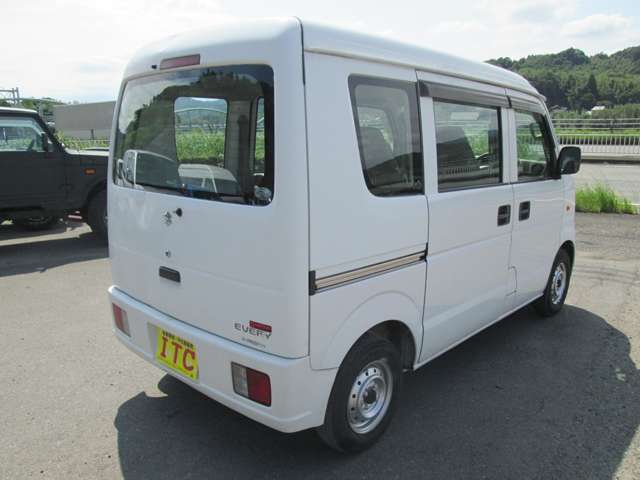 Suzuki Every 7