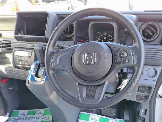 Honda N-VAN 8