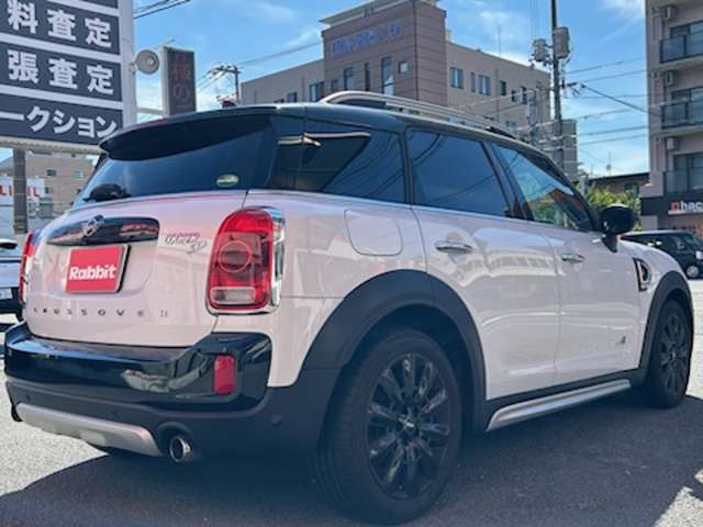 MINI Crossover 8
